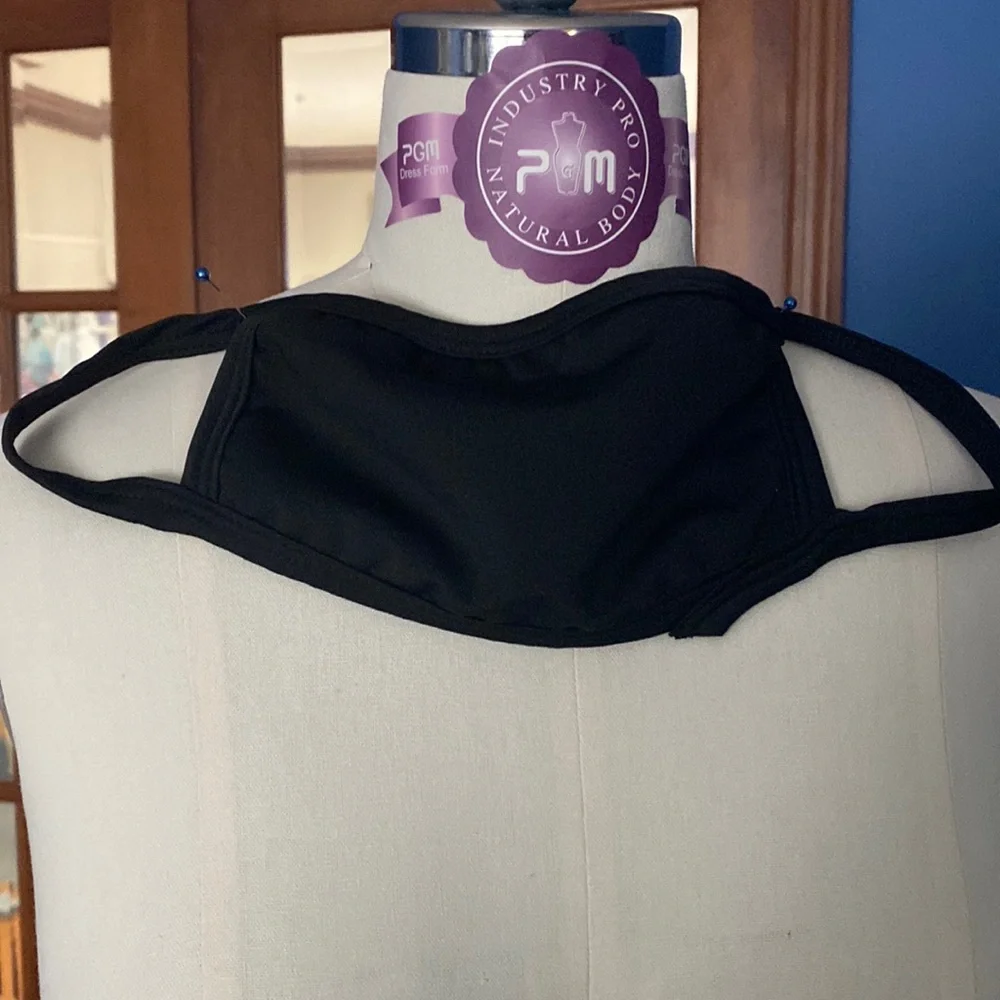 Soft cotton lined athletic exterior mask